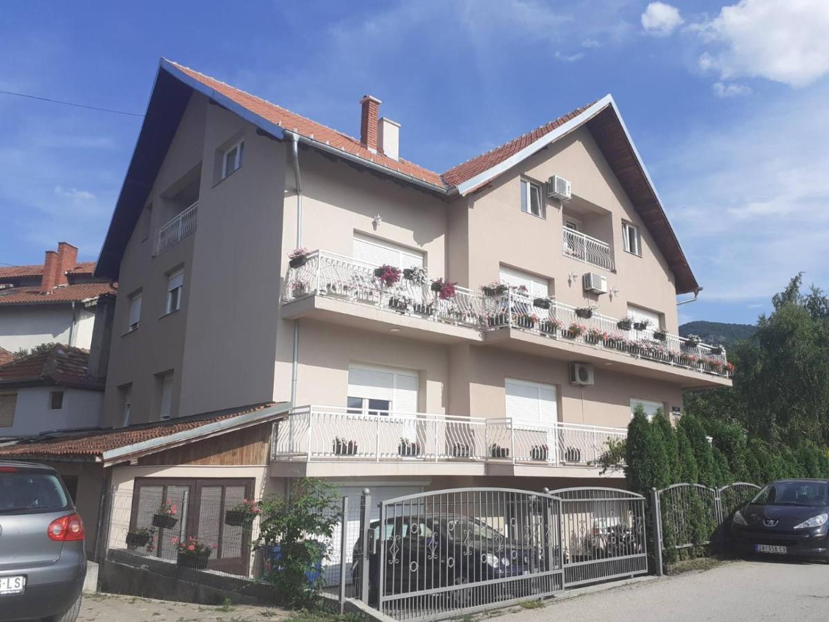 M Apartments Соко Баня Екстериор снимка