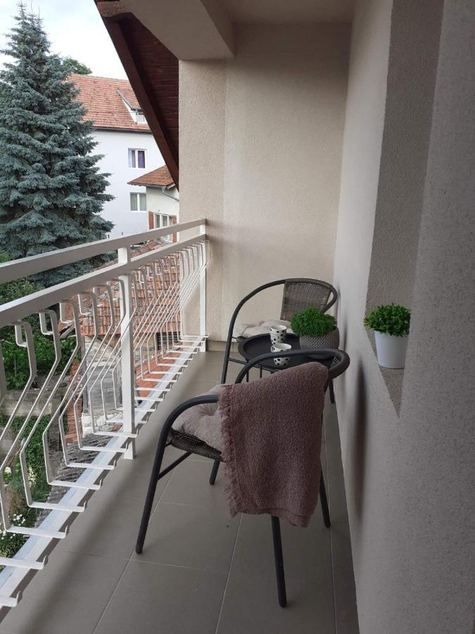 M Apartments Соко Баня Екстериор снимка
