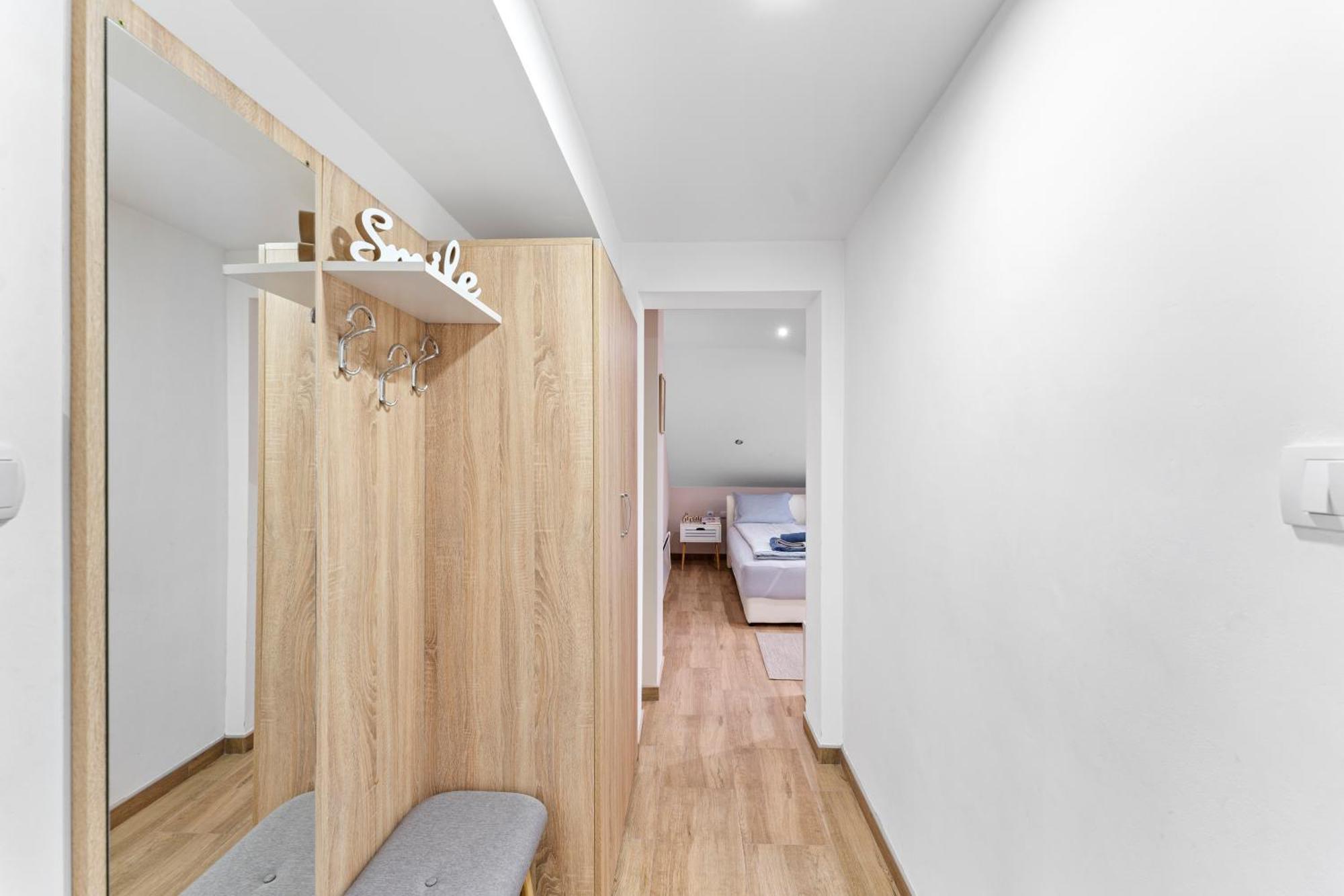 M Apartments Соко Баня Екстериор снимка